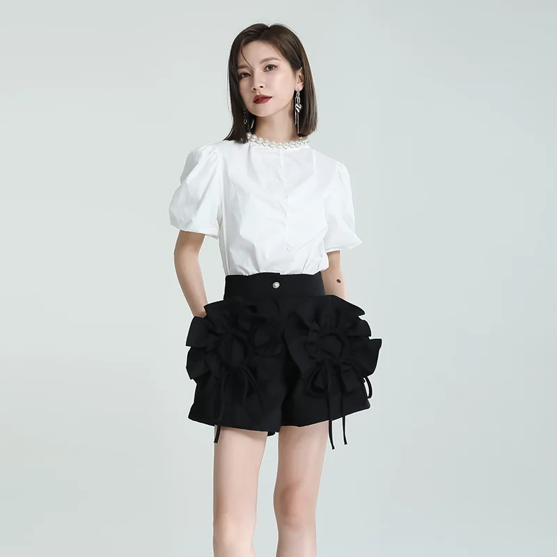 2023 summer heavy industry design three-dimensional big flowers draw rope to show thin wide leg pants high waist A-line shorts