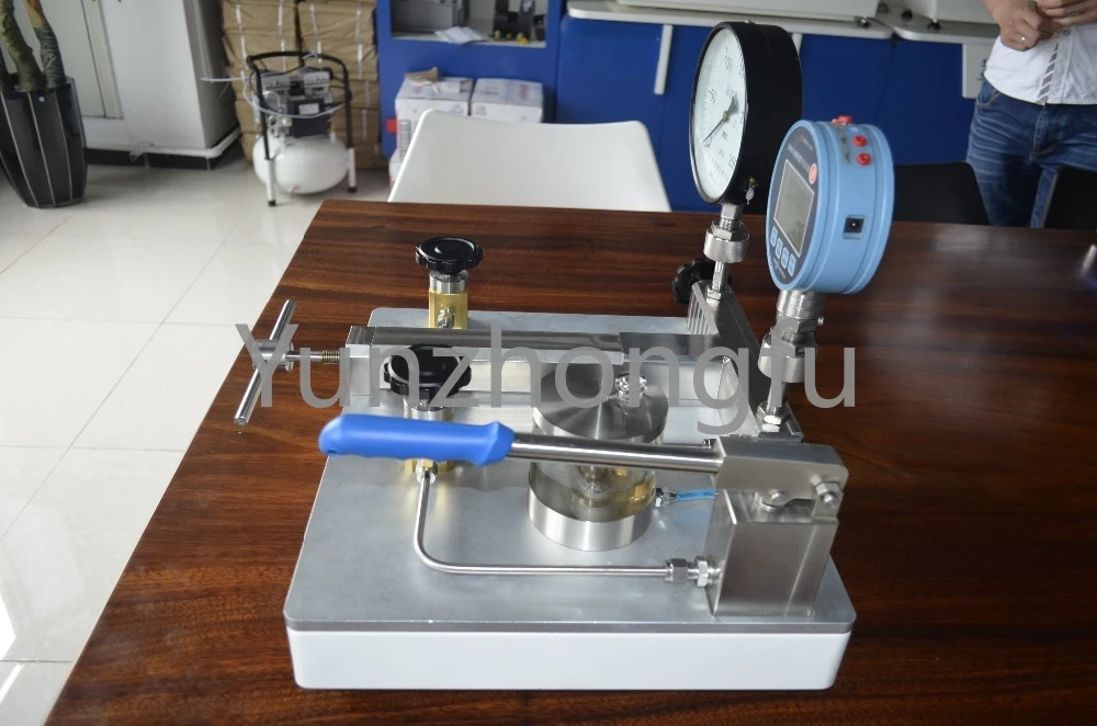 Рисунок 2 - Настольный гидравлический насос