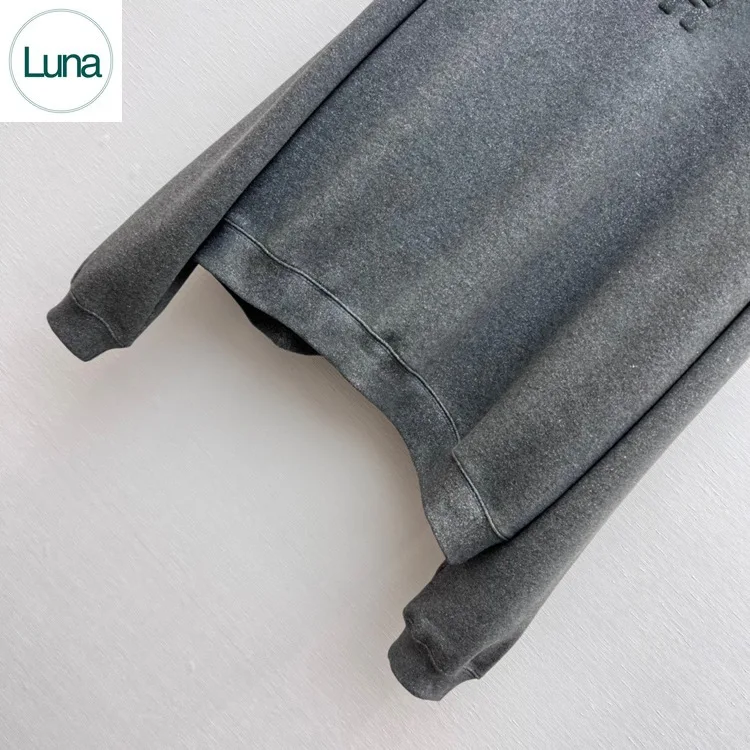 Модель 2023 плюшевый свитер повседневный простой и универсальный свободный крой