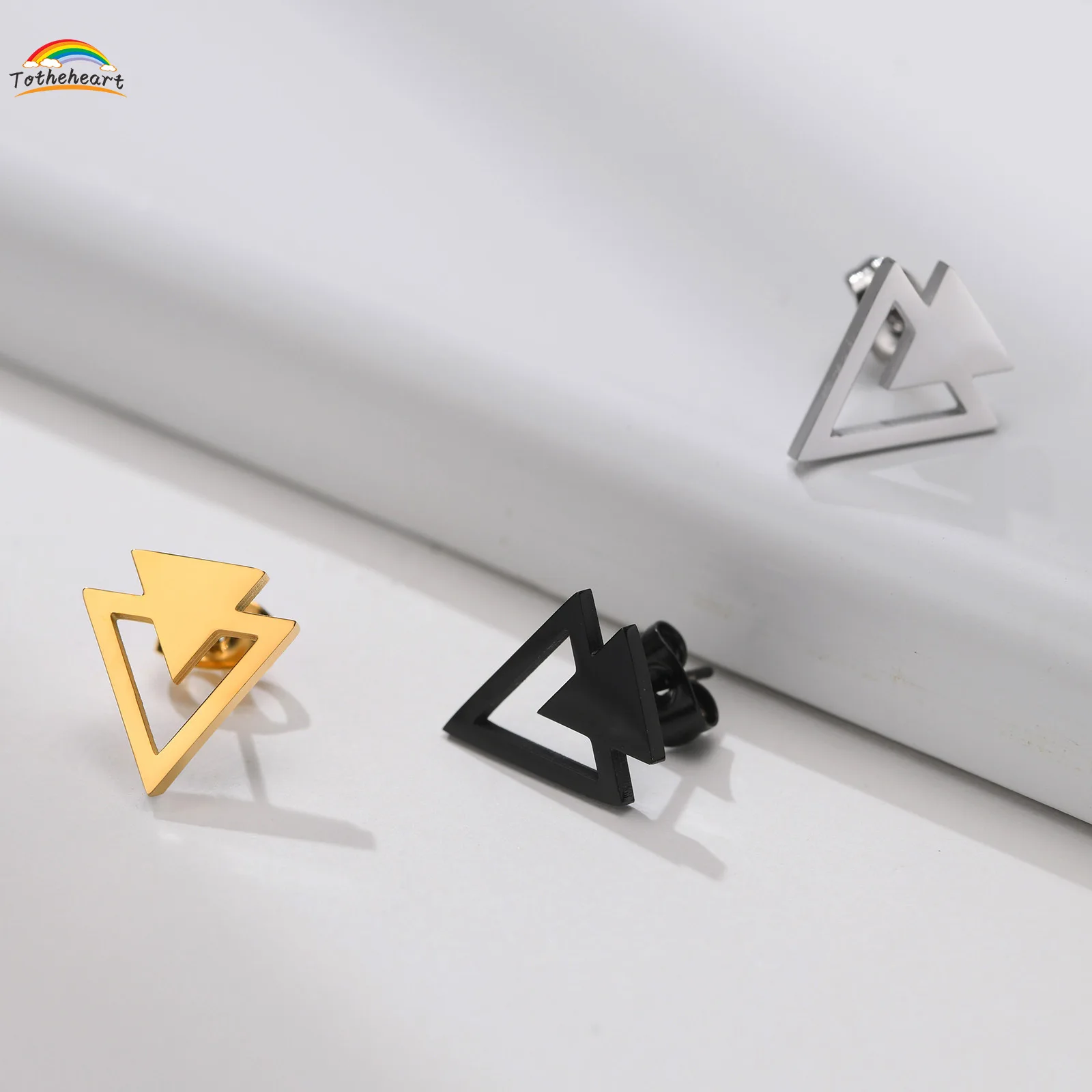 

Stainless steel triangular Earrings steel color black gold men's and women's Earrings geometric accessories jewelry single