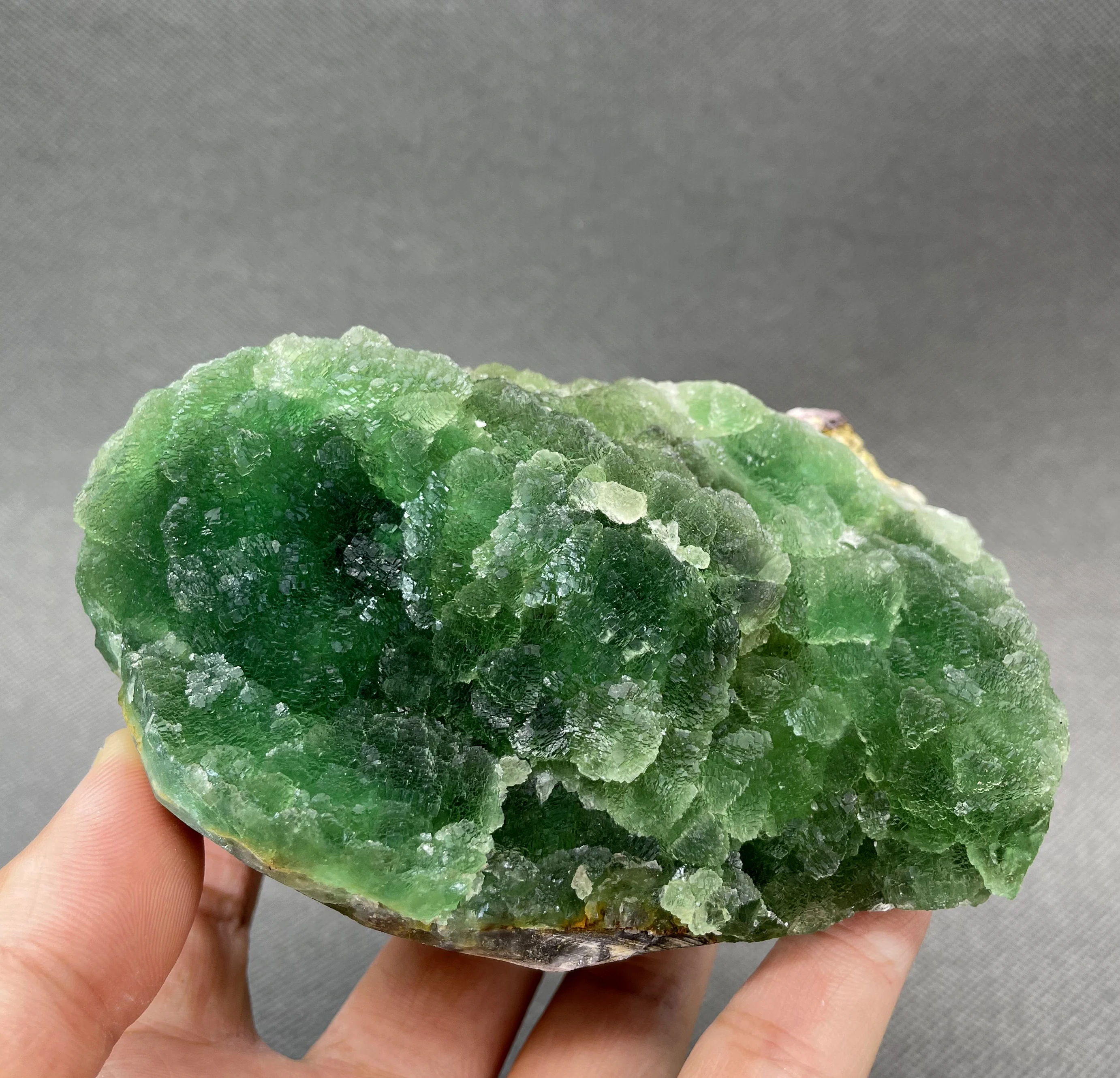 

NEW! 935G Natural rare HENAN Stepped spherical green Fluorite mineral specimens Stones and crystals Healing crystal