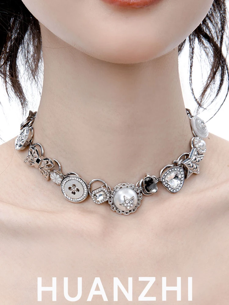 Новинка 2023 модное милое крутое белое лоскутное ожерелье HUANZHI с пуговицами для