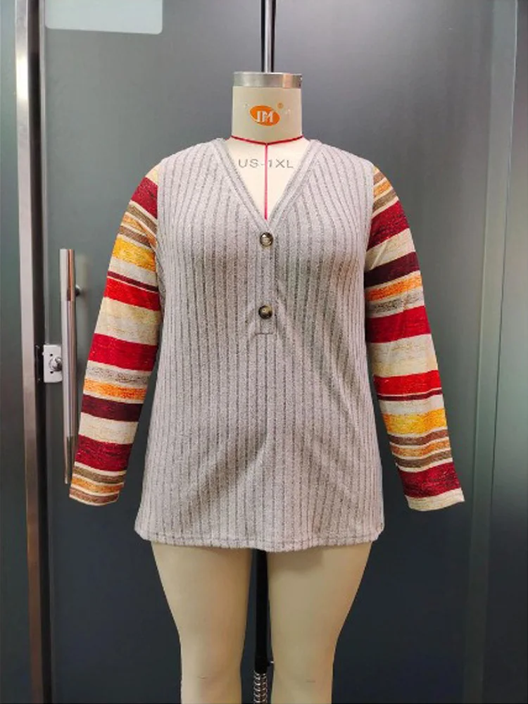 Женская футболка в полоску с V-образным вырезом и длинным рукавом