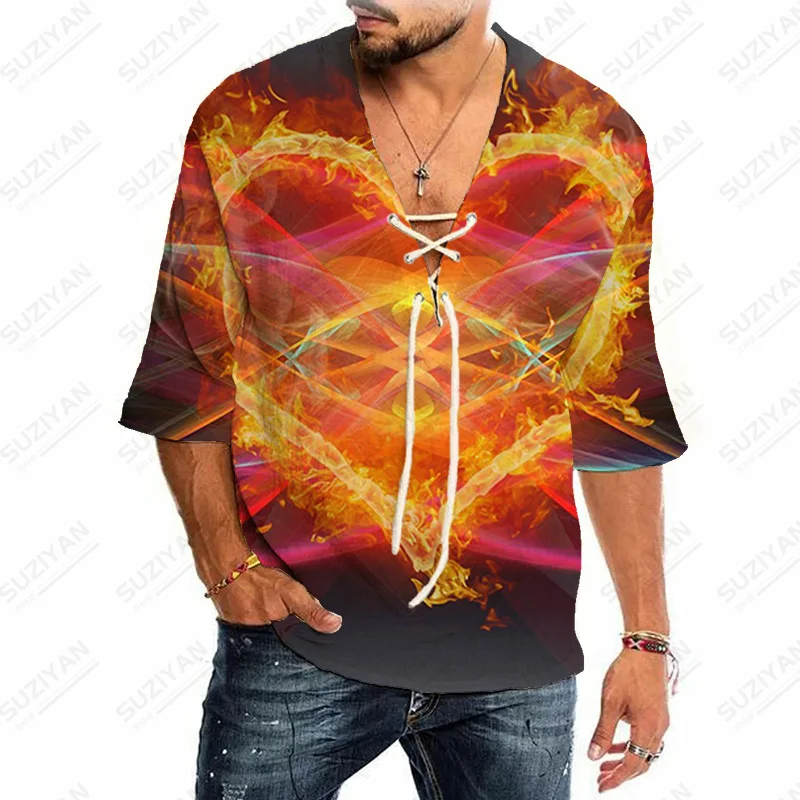 

Летняя модная одежда в полоску с треугольным вырезом