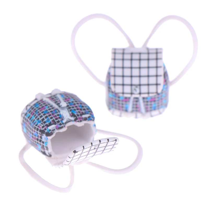 

1Pcs Mini Doll Backpack Bag Toy Dollhouse Miniature Bag 2.3cm Backpack Doll Decor