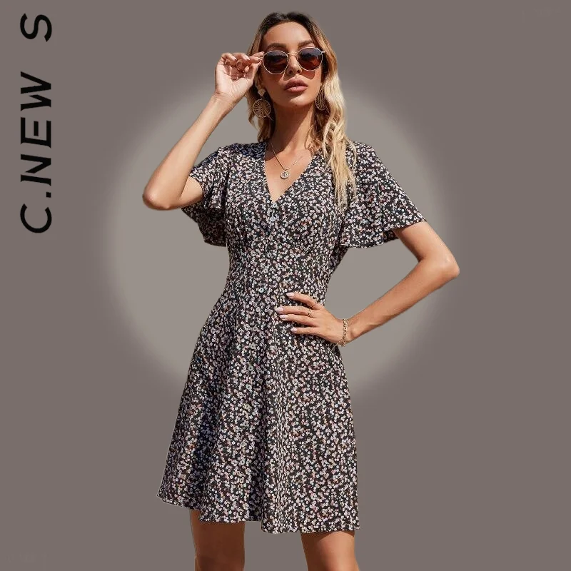 Женское платье в Корейском стиле C.New S с расклешенными рукавами и пуговицами