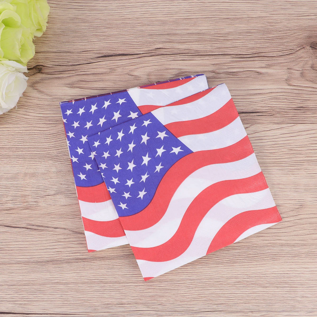 

40 Pcs Dining Table Decor Patriotic Napkins America Flag Disposable Cashier Usa Towel Set 4th July Party Napkins Tableware