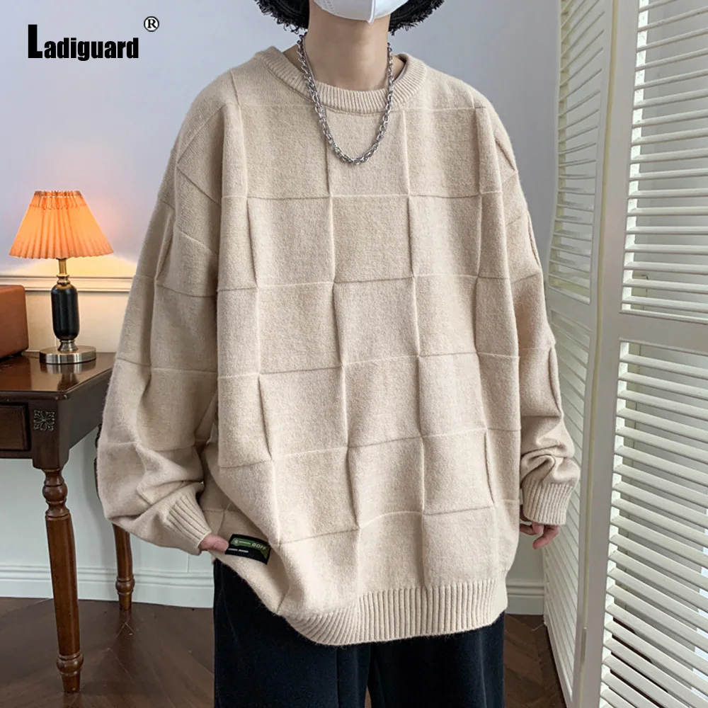 Ladiguard Plus Size Men Knitting Sweater Student Mens Long Pullovers Winter Warm Tops Korean Fashion Loose Pleated Sweaters 2023