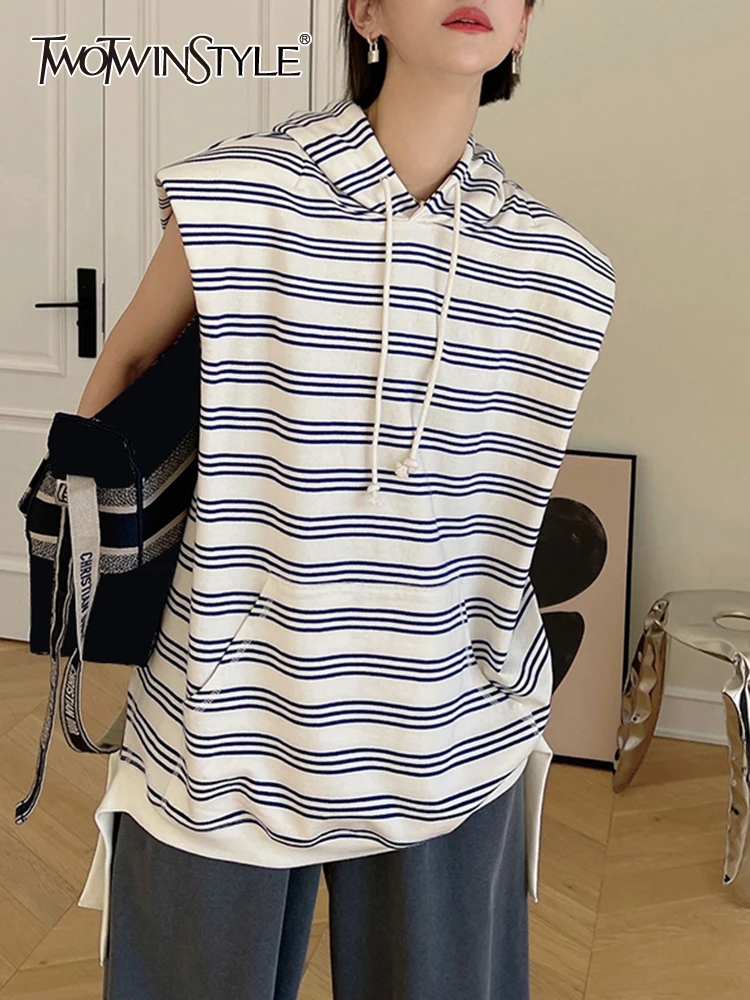 

Женский полосатый свитер TWOTWINSTYLE, разноцветная Свободная Толстовка без рукавов с капюшоном и воротником, летняя одежда 2022