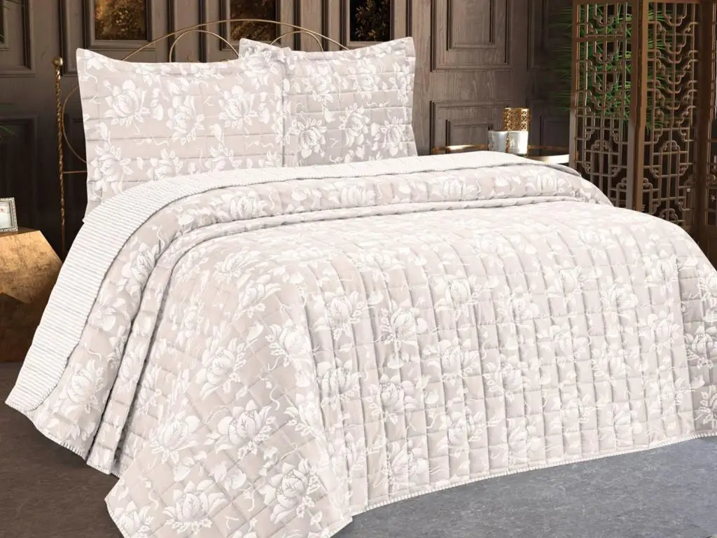 

Sofia double bedspread cream