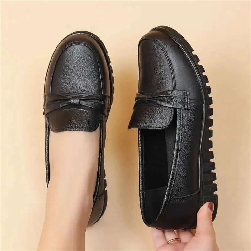 

New Spring Women Shoes Low Top Round Head Loafers Waterproof Soft Leather Shoes Solid Color Versatile Casual Shoes Zapatos Mujer