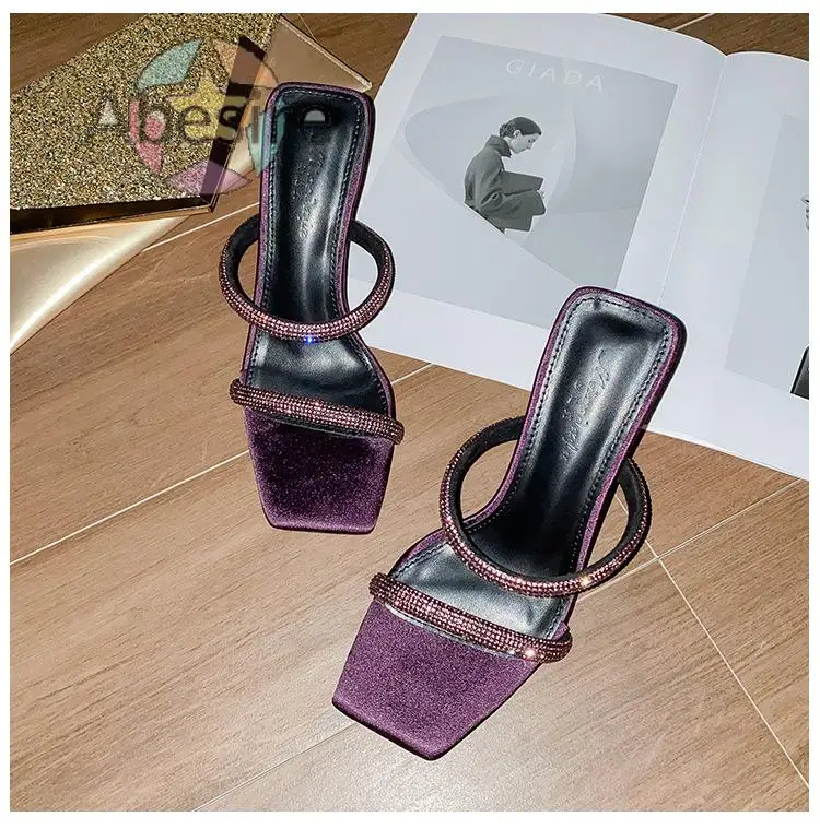 Сандалии женские без застежек открытый квадратный каблук-шпилька фиолетовый