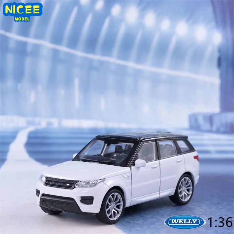 

WELLY 1:36 Land Rover Range Rover Sport High Simulation Diecast Car Metal Alloy Model Car Children's toys collection gifts B81