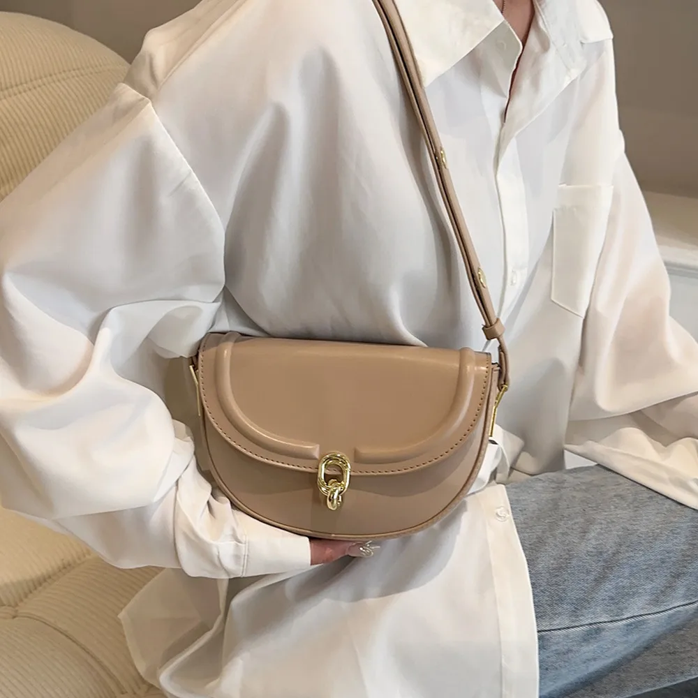 

Toptrends Saddle Small Crossbody Bags For Women 2023 Trend Luxury Designer Candy Color Shoulder Bag PU Leather Ladies Handbags