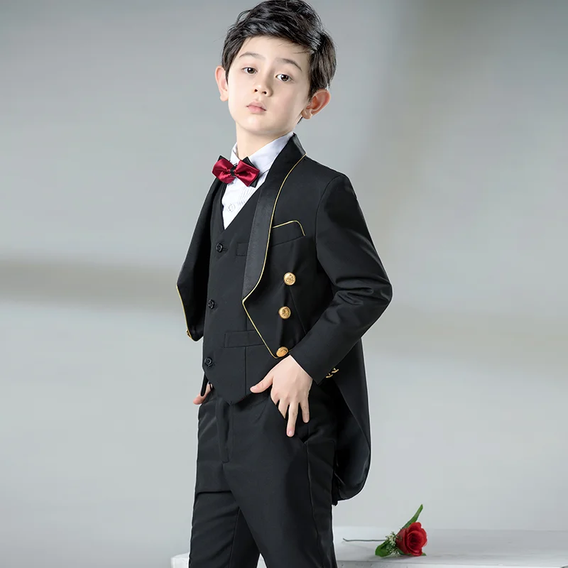 Рисунок 4 - Костюм школьный для мальчиков