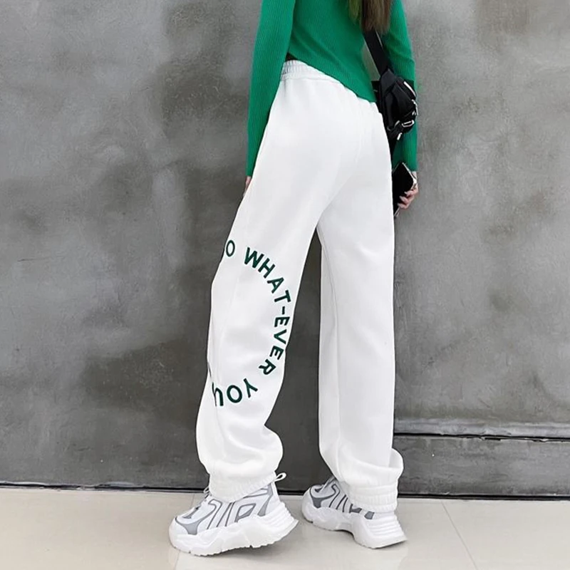 

Spring 2022 Hip Hop Trousers Jogger Women Letter Print Pockets Sweatpant Female Casual Pant Streetwear Harajuku Pantalones Mujer