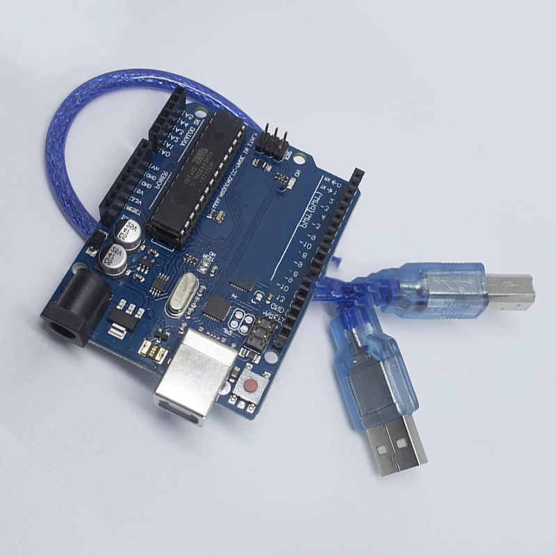 Макетная плата UNO R3 основана на вводной обучающей плате микроконтроллера ATmega328P