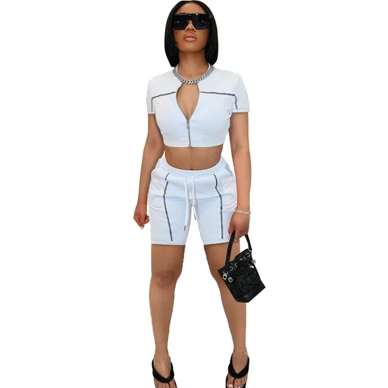 

Knee Length Shorts 2 Piece Sets Women Zipper O Neck T Shirt Crop Tops Outfits Summer New Fashion Street Style Casual Shorts Suit