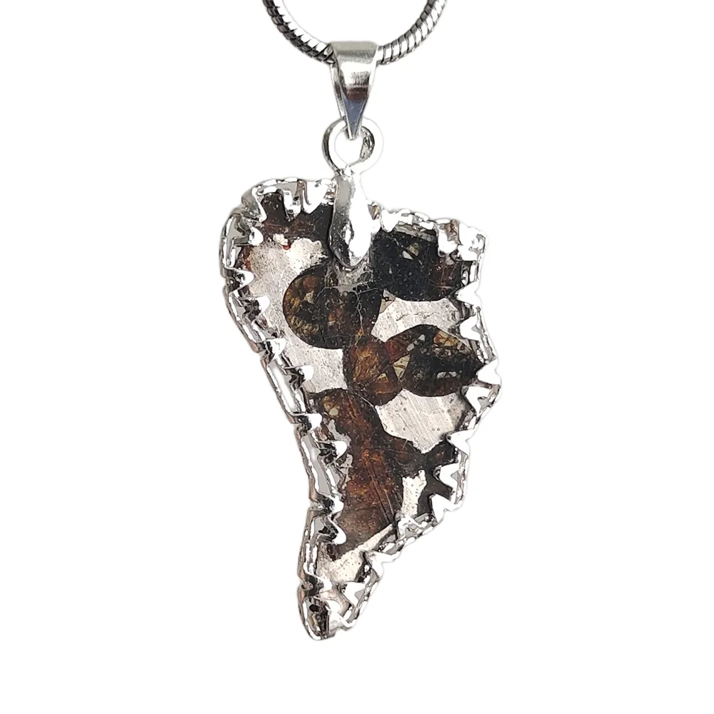 

Подвеска из натурального метеорита, оливкового дерева, QB211