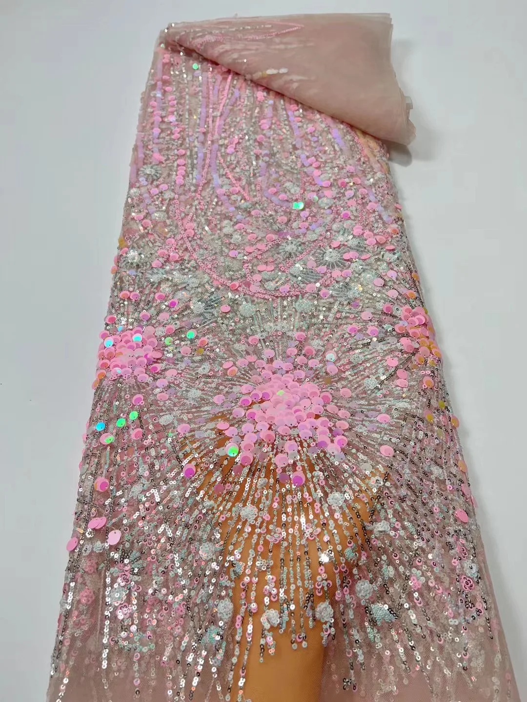 

Новый дизайн, Нигерия, яркая ткань, африканская Высококачественная вышитая кружевная Ткань 5 ярдов для женского платья на день рождения