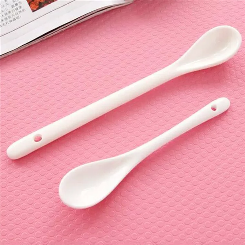 

NEW2022 Small White Porcelain Spoons Long Handle Ceramic Dessert Ice Cream Soup Coffee Tea Spoon Teaspoons Home Tableware