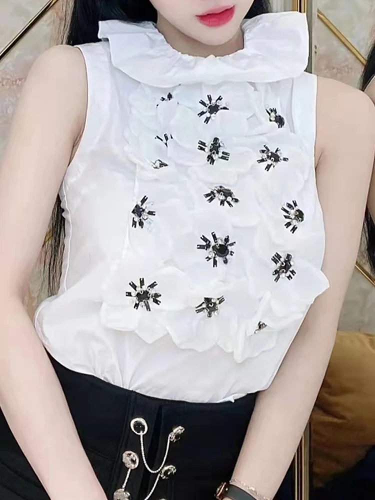 

2022 spring and summer heavy industry beaded small fragrance ruffled three-dimensional flower white vest with lace shirt top wom