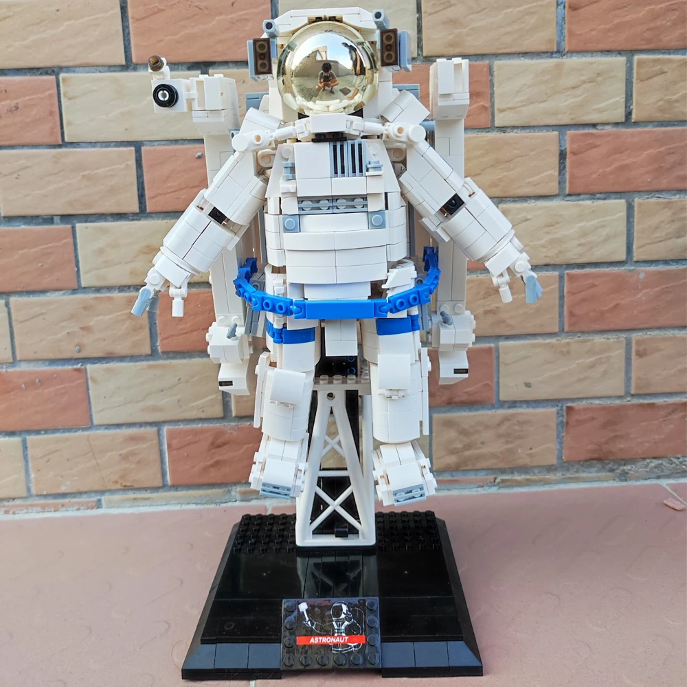 

1515 шт., Детский конструктор «астронавт»