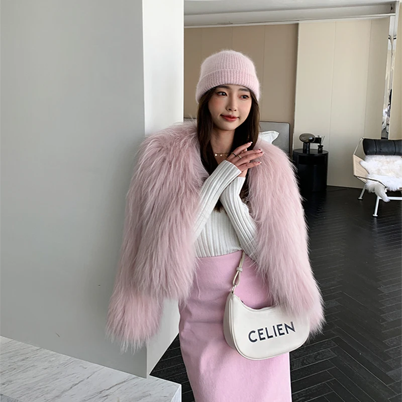 Женское двухстороннее пальто из меха енота новинка зима 2023 короткое в