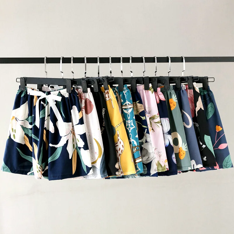 

Летняя новая Хлопковая пижама, женские тонкие удобные свободные штаны с большими штанинами, хлопковые Пижамные шорты с героями мультфильмо...