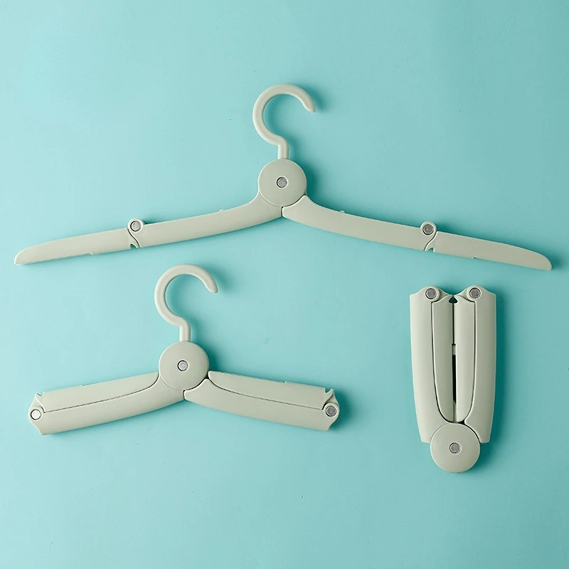 

1PC Travel Folding Mini Portable Hanger Hangers for Adults and Children In Nordic Style Home Accessories Clothing Rack