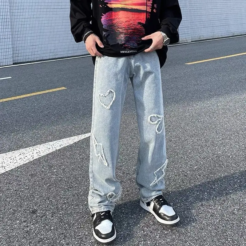 Рисунок 2 - Джинсы в стиле Хай-стрит