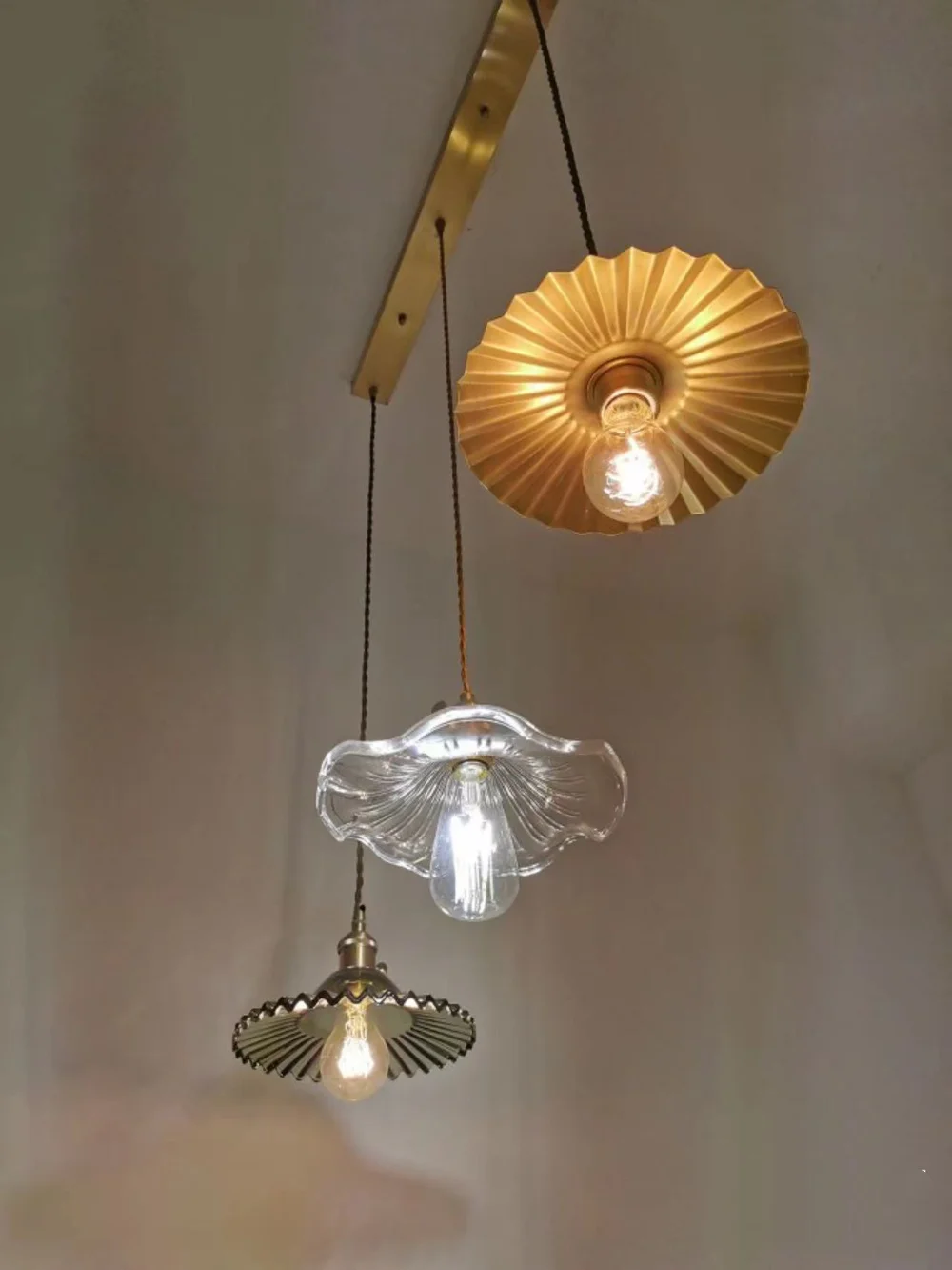 

LED pendant lamp personality Vintage Style Retro Glass Chandelier for Bedroom Room Home Decor Colorful Glass Hanging Lamps