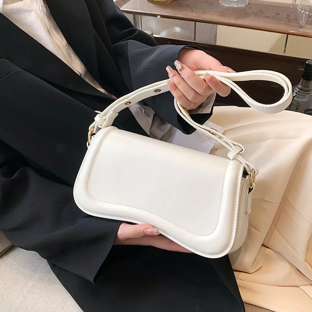 

Saddle Small Underarm Shoulder Bags For Women 2023 Trend Luxury Designer Flap Crossbody Bag PU Leather Ladies Handbags