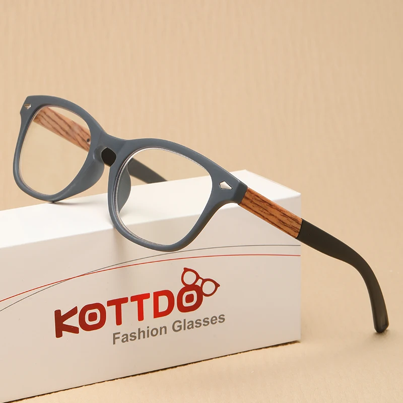 Пластиковые очки для чтения при пресбиопии