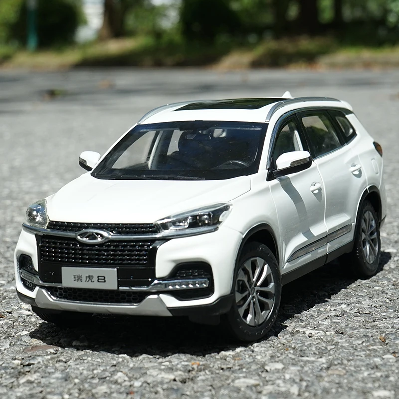 

1:18 Scale 2020 Chery Tiggo 8 SUV Car Model Alloy Vehicle Diecast Toy Collection Collectible