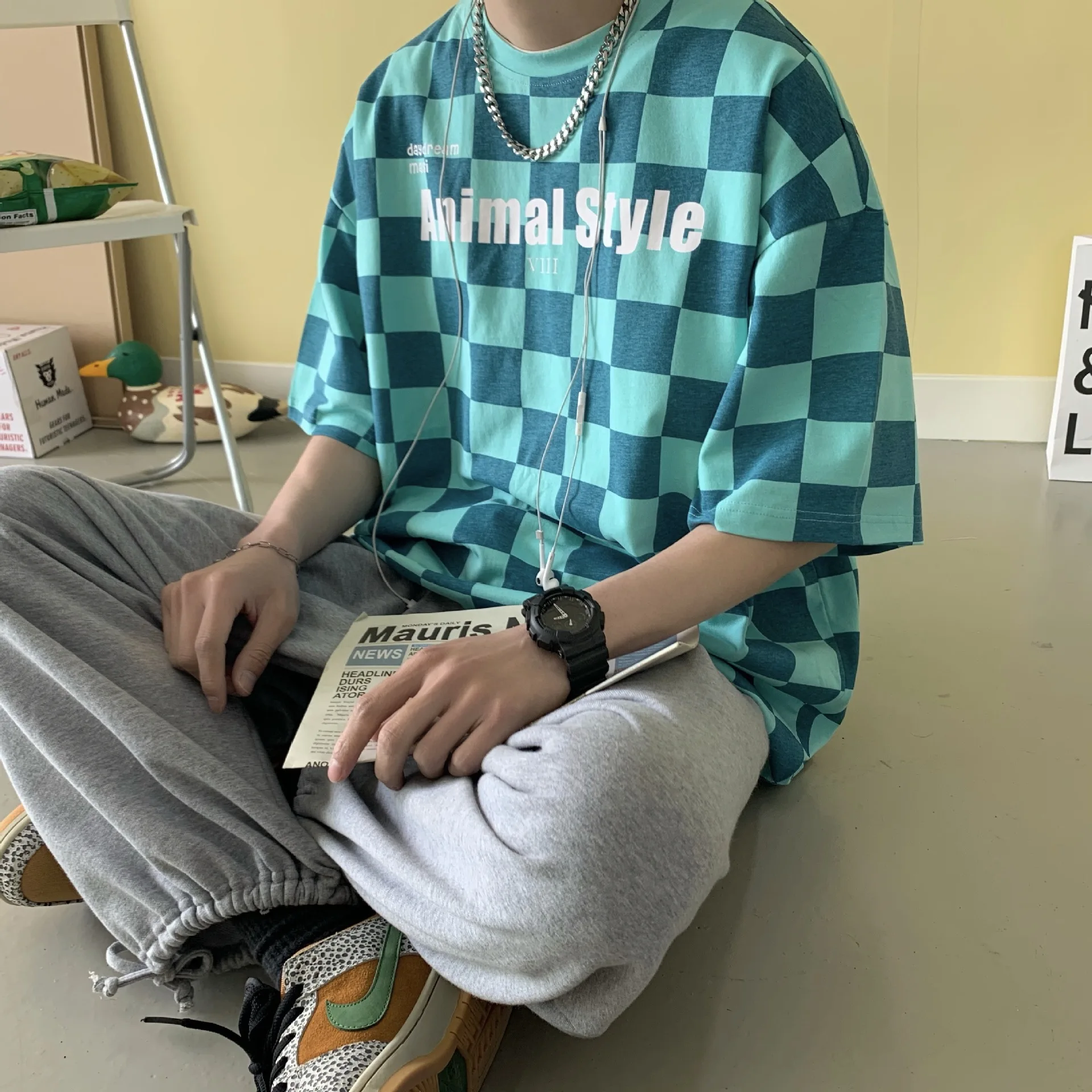 

Checkerboard letter short sleeve T-shirt men's summer ins couple jacket 2021 new loose tide brand trend half sleeve