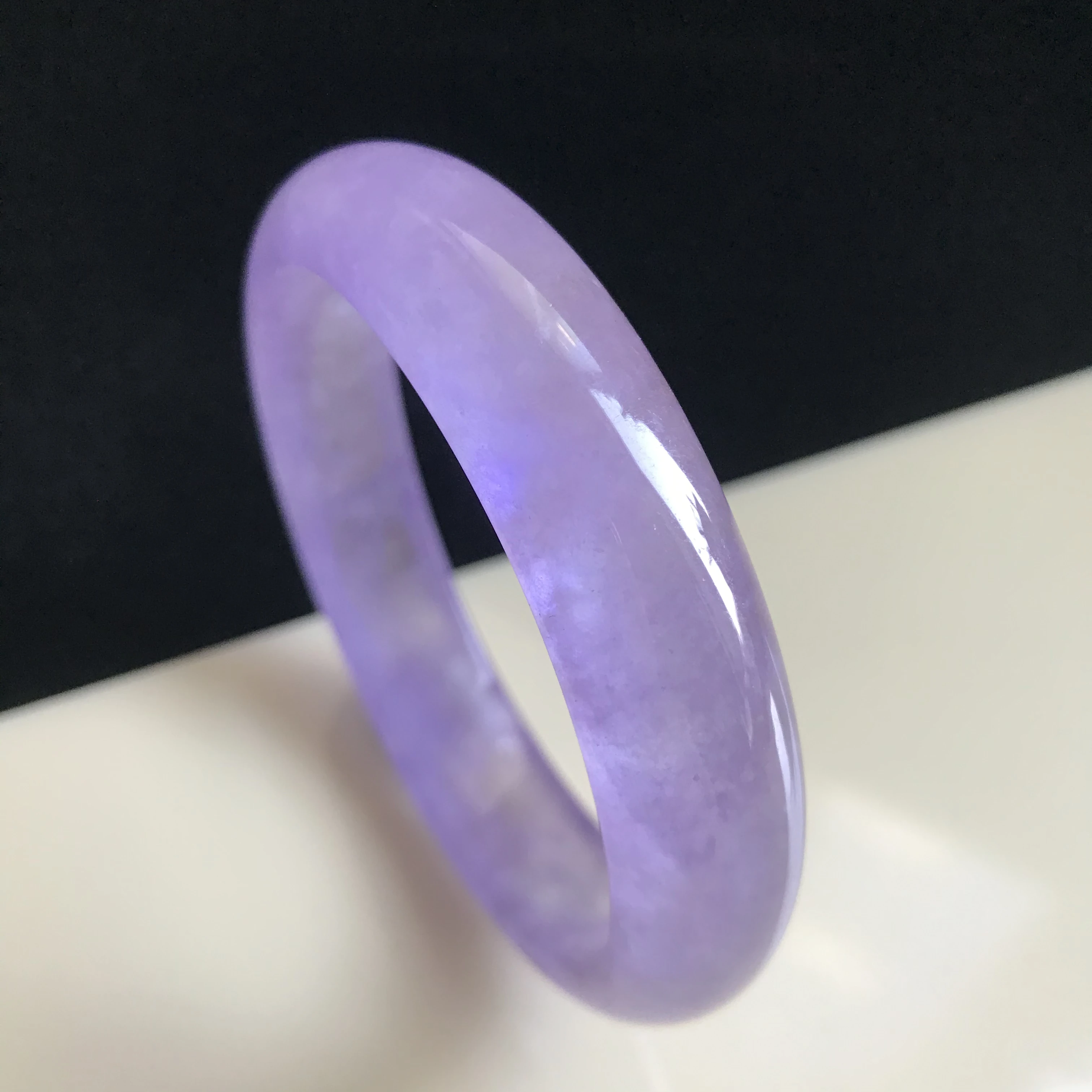 

Burma 100%Genuine High-end Jadeite Bracelet Jewelry Jade Bangles For Women 61mm (With Certificate)