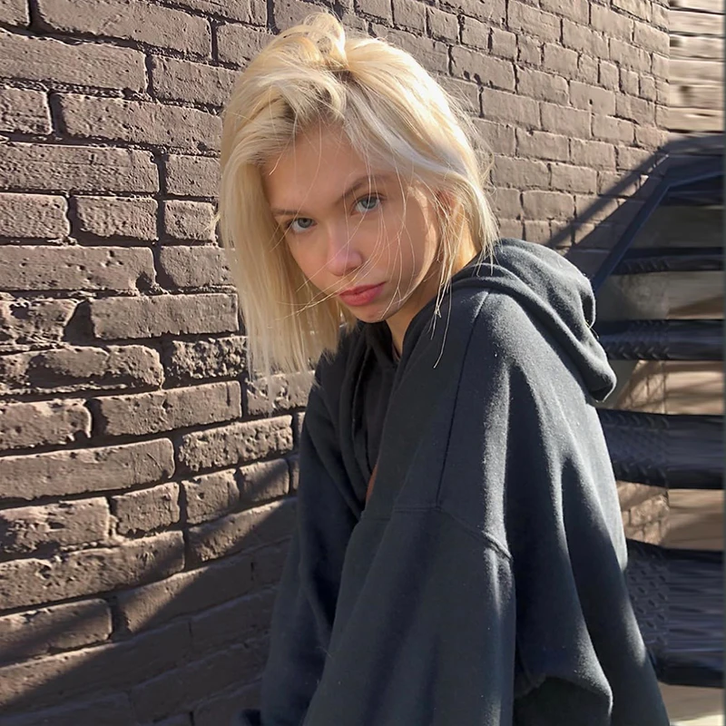 Рисунок 2 - Пуловер с капюшоном