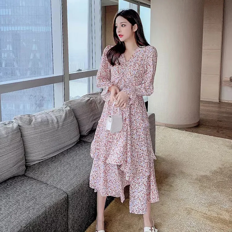 

Women's Dresses 2022 Fall New French Sweet Floral Chiffon Irregular Dress V-neck Puff Sleeves High Waist Cake Long Dress