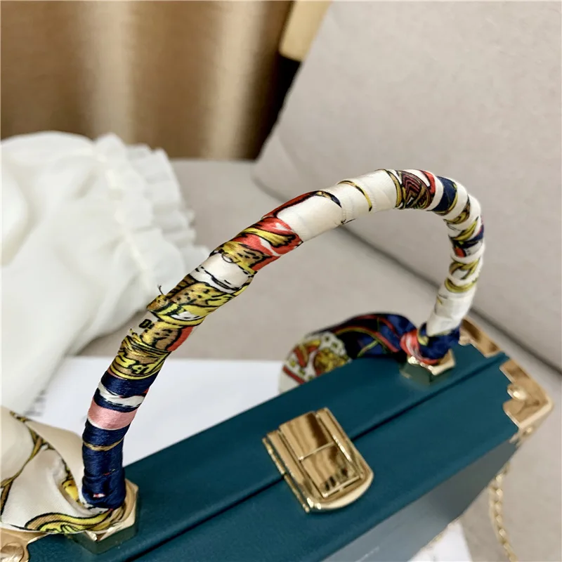 Box Bags Fashion Women Long Chains Shoulder Square Box Purse And Handbag Designer Metal Handle PU Crossbody Handbag With Scarves