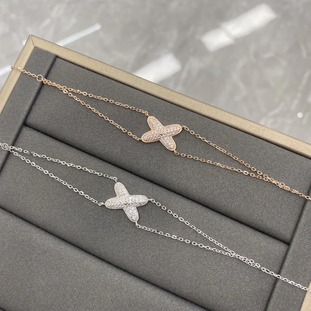 

Женский браслет из серебра 925 пробы, с бриллиантами