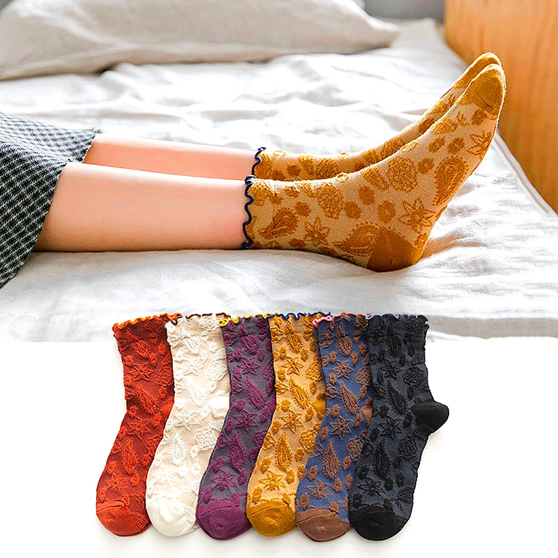 

Носки женские тонкие с цветами в этническом стиле, хлопковые модные носки средней длины в ретро стиле с деревянными ушками, осень