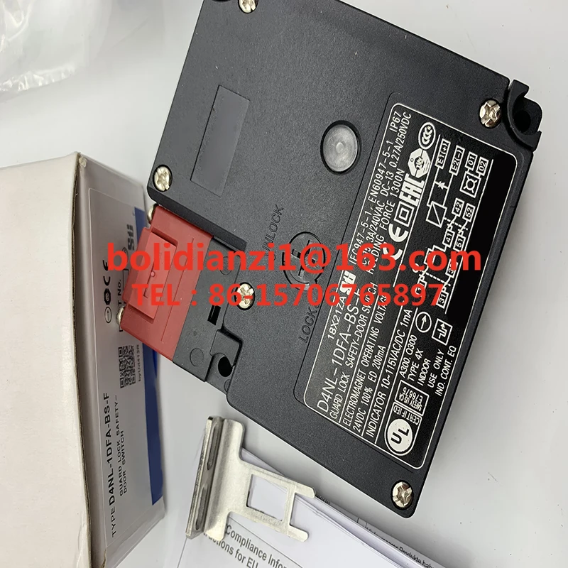 Новый дверной выключатель безопасности D4NL-2CFG-Z-F D4NL-1HDG-B-F D4NL-1HFG-B-F D4NL-2GFG-Z В наличии