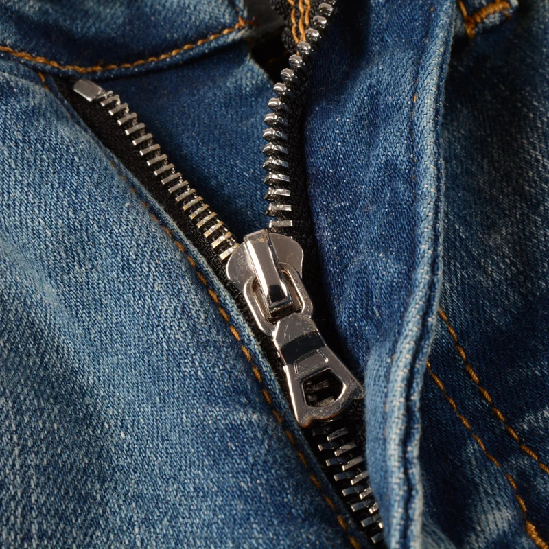 Fashion Designer Men Jeans Retro Light Blue Elastic Stretch Slim Ripped Jeans Men Streetwear Hip Hop Brand Printed Denim Pants