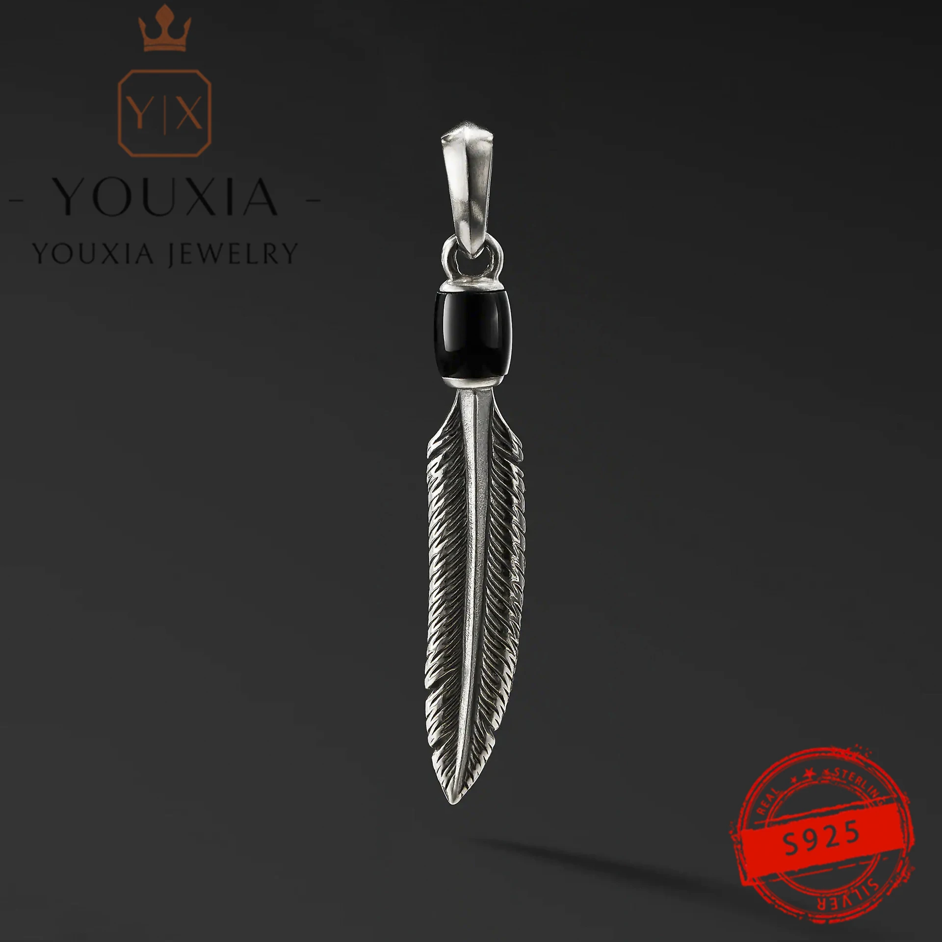 

Own Brand DIY S925 Silver Black Feather Pendant Simple Personality Versatile Pendant Niche Party Banquet Gifts Jewelry