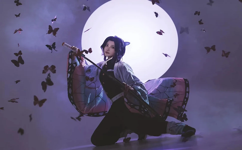 Peruca de Cosplay Shinobu com Presilhas de Borboleta Peruca de Cosplay de Demon Slayer com Rabo de Cavalo