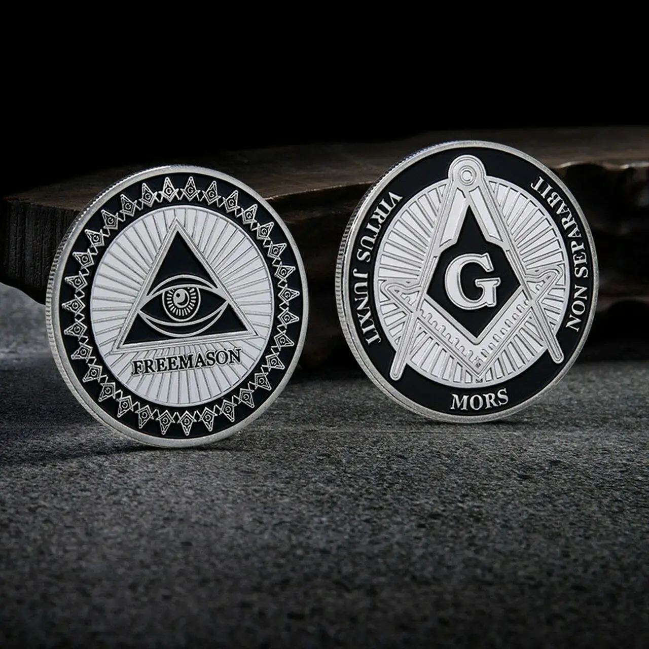 

Square Compass Freemason Eye Case Fraternity Masonic Challenge Coin