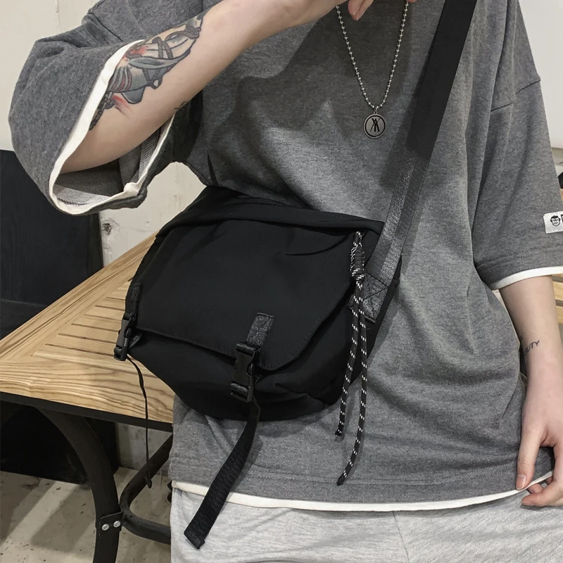 

Crossbody Men's Leisure Bag Ins Shoulder Joker Japanese Tooling Postman Bag Students Tide Small Cross-bag Korean