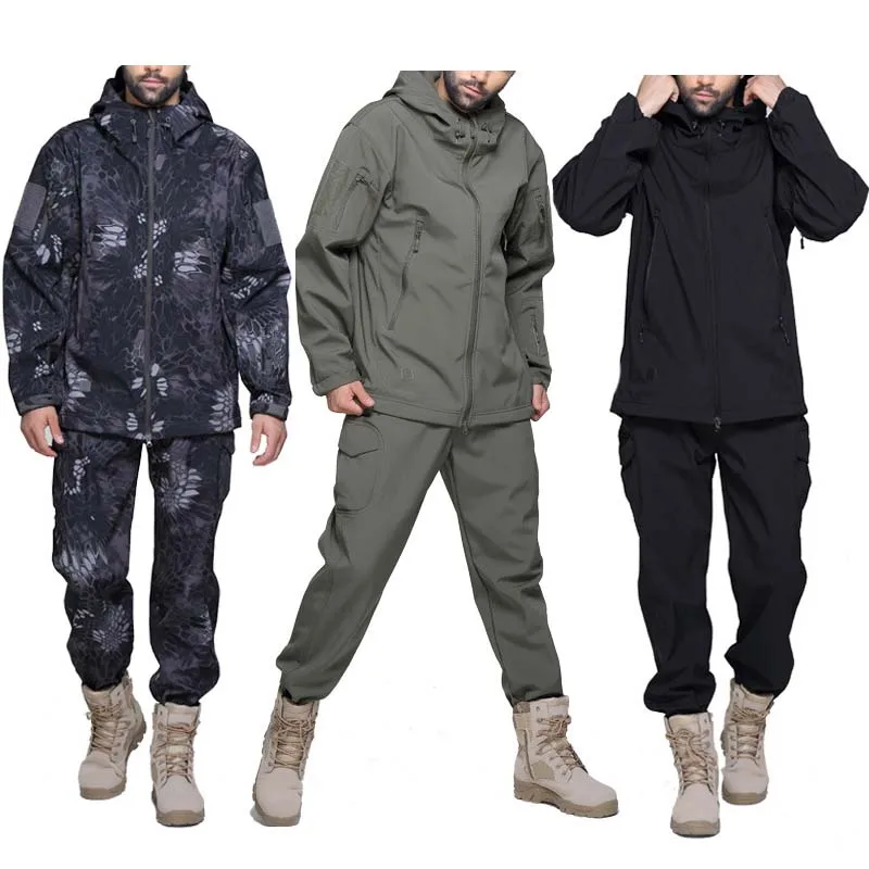 Tactical Jacket Men Military Combat Soft Jackets Windproof Waterproof Breathable Army Combat Clothing Fleece Thermal Hooded Coat