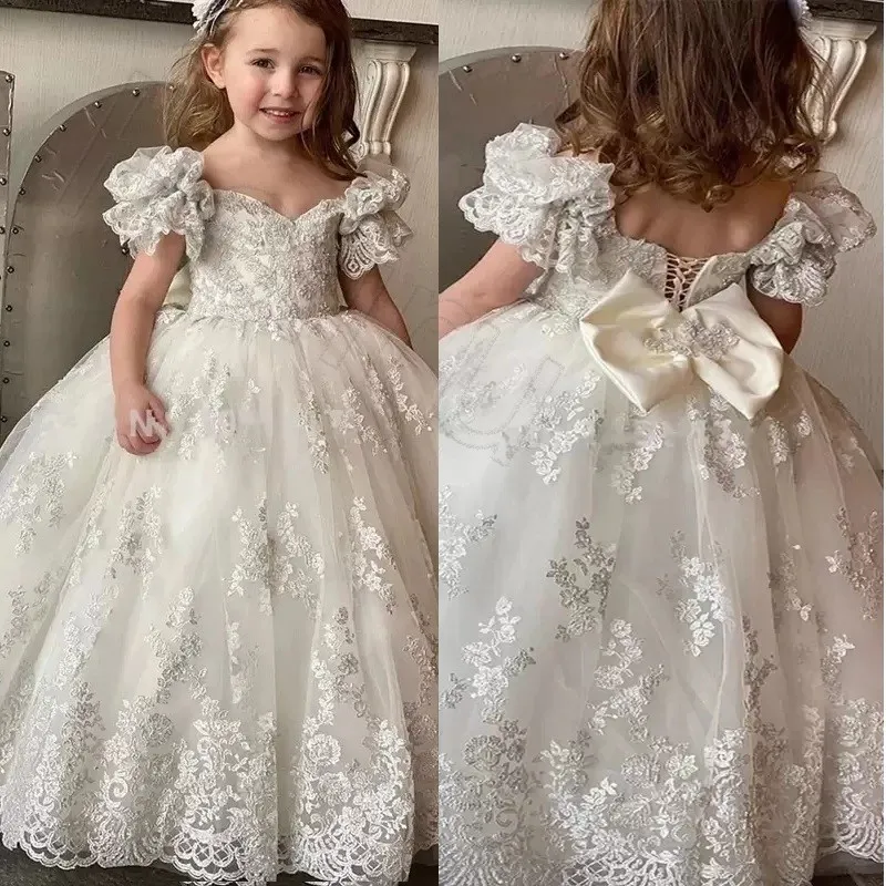 

Flower Girl Dresses for Wedding Lace Off Shoulder Puffy Short Sleeve Communion Gown White Ivory Birthday Christening Ball Gowns